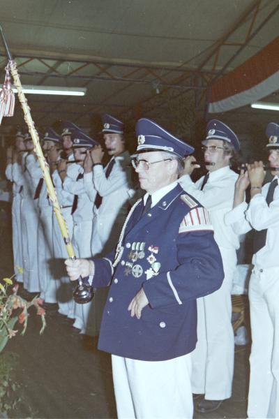 Tambourmajor Alex Strugholtz auf dem Schützenfest Langenberg im Jahre 1976.